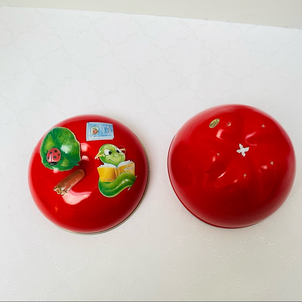 Vintage Apple Metal Tin 5” Red Apple Storage Tin /Decoration with Reading Worm. - Picture 5 of 10